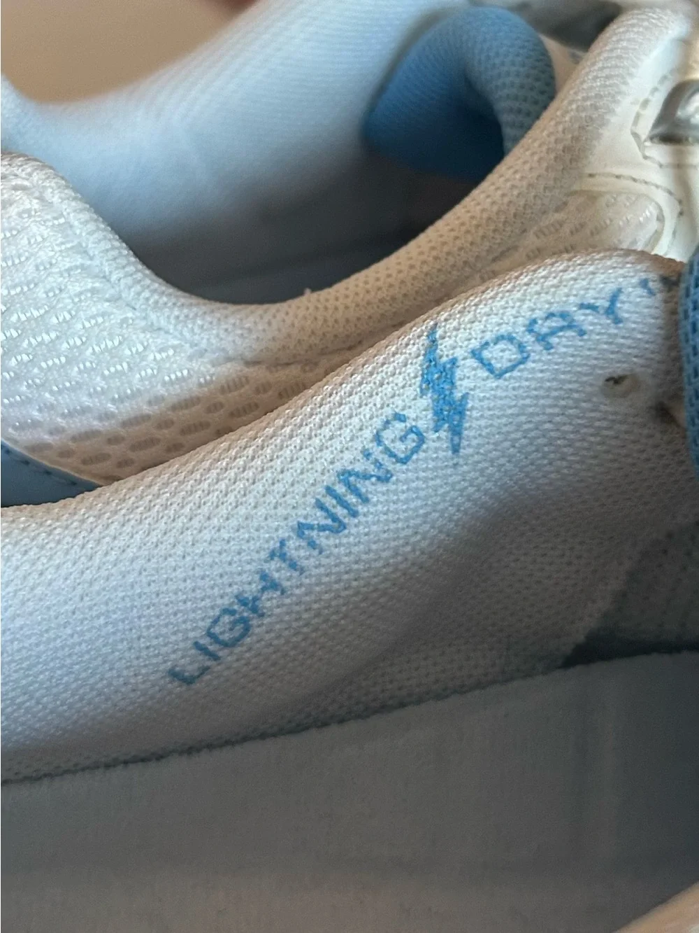 New Balance Women’s 655 WC655WT White Blue Tennis Court Shoes Sneakers 6.5